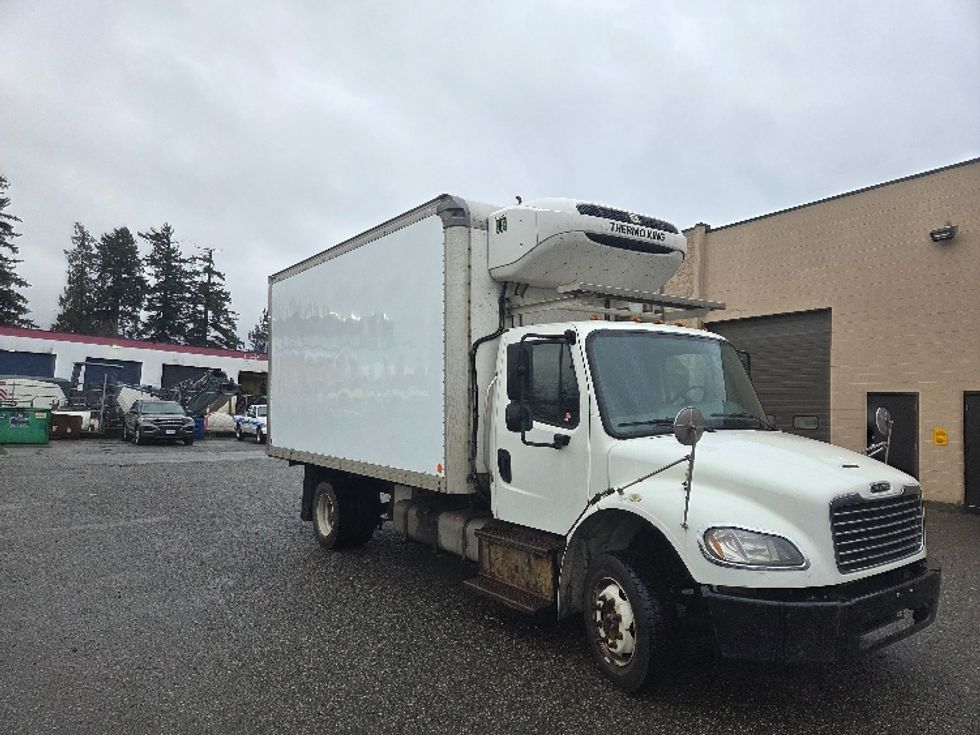 Refrigerated Truck-Light and Medium Duty Trucks-Freightliner-2018-M2-Abbotsford-BC-249,060\n\t\tkm-$ 59,750 - Image 1