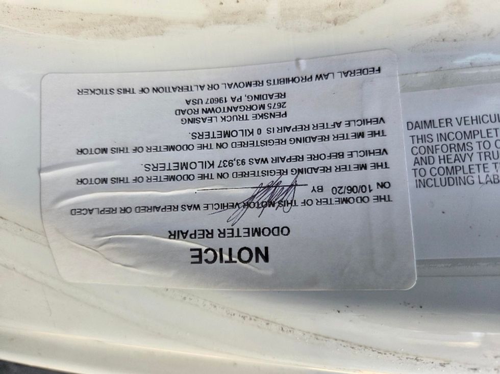 Refrigerated Truck-Light and Medium Duty Trucks-Freightliner-2018-M2-Abbotsford-BC-249,060\n\t\tkm-$ 59,750 - Image 25