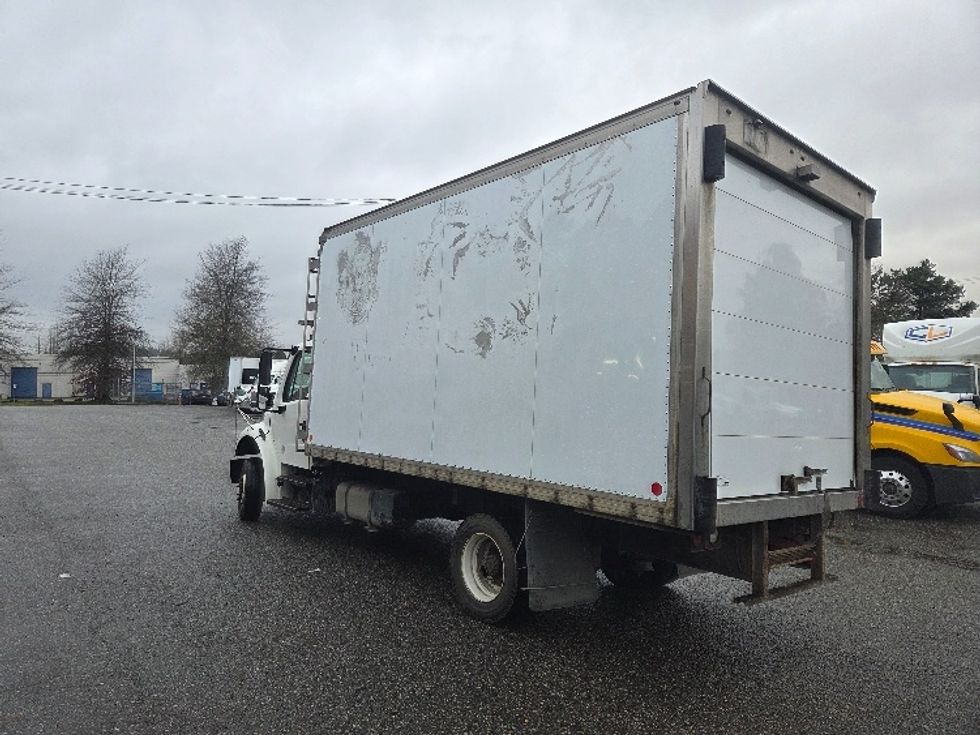 Refrigerated Truck-Light and Medium Duty Trucks-Freightliner-2018-M2-Abbotsford-BC-249,060\n\t\tkm-$ 59,750 - Image 6