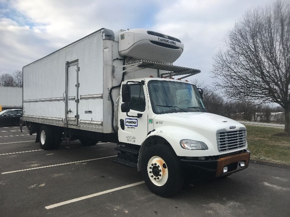 Refrigerated Truck-Light and Medium Duty Trucks-Freightliner-2018-M2-Akron-OH-213,126\n\t\tmiles-$ 43,000 - Image 1