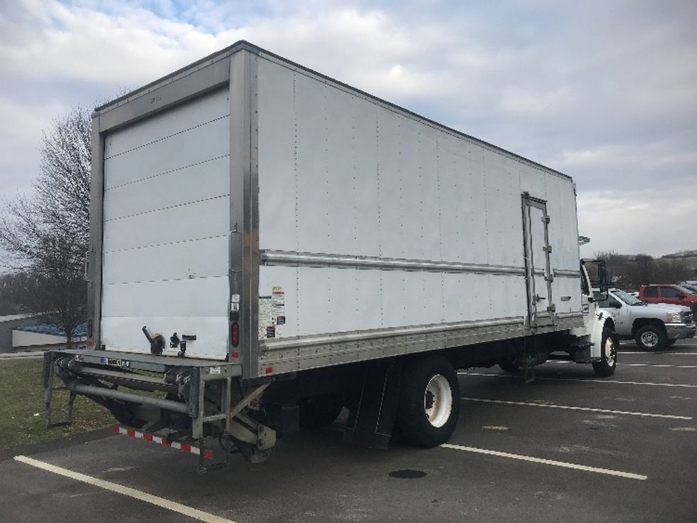 Refrigerated Truck-Light and Medium Duty Trucks-Freightliner-2018-M2-Akron-OH-213,126\n\t\tmiles-$ 43,000 - Image 13