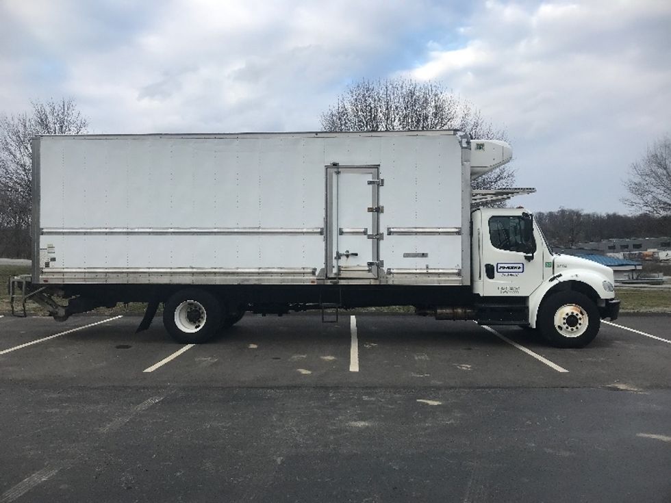 Refrigerated Truck-Light and Medium Duty Trucks-Freightliner-2018-M2-Akron-OH-213,126\n\t\tmiles-$ 43,000 - Image 15
