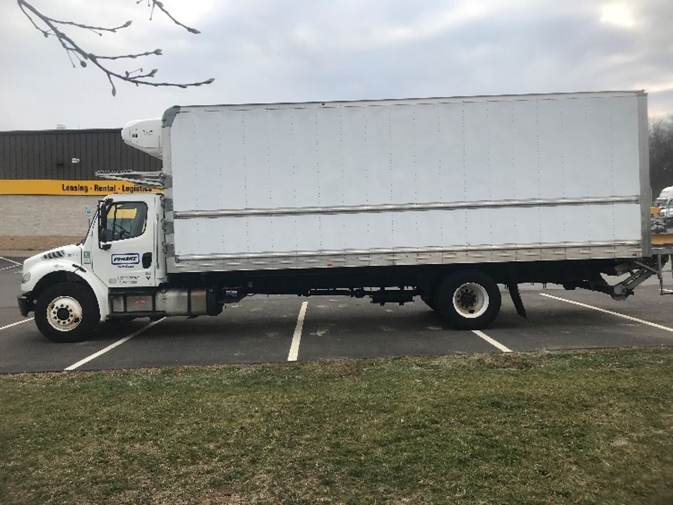 Refrigerated Truck-Light and Medium Duty Trucks-Freightliner-2018-M2-Akron-OH-213,126\n\t\tmiles-$ 43,000 - Image 4