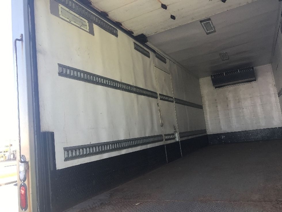 Refrigerated Truck-Light and Medium Duty Trucks-Freightliner-2018-M2-Allentown-PA-181,998\n\t\tmiles-$ 43,500 - Image 11