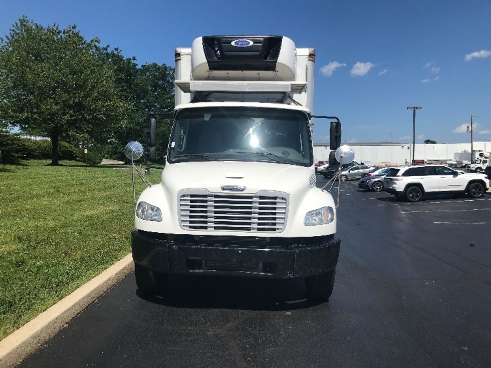 Refrigerated Truck-Light and Medium Duty Trucks-Freightliner-2018-M2-Allentown-PA-181,998\n\t\tmiles-$ 43,500 - Image 2