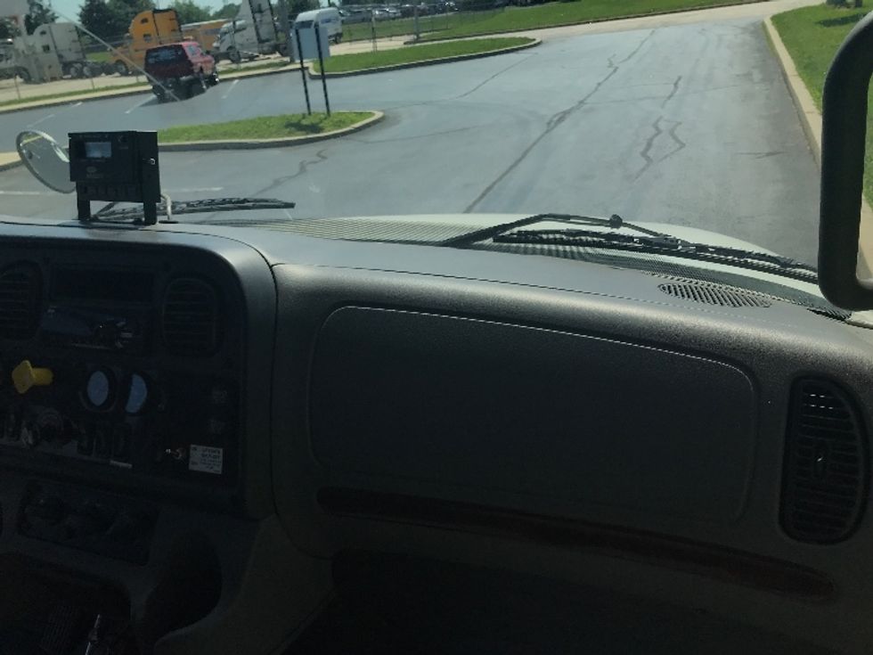 Refrigerated Truck-Light and Medium Duty Trucks-Freightliner-2018-M2-Allentown-PA-181,998\n\t\tmiles-$ 43,500 - Image 21