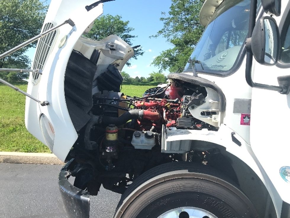 Refrigerated Truck-Light and Medium Duty Trucks-Freightliner-2018-M2-Allentown-PA-181,998\n\t\tmiles-$ 43,500 - Image 24