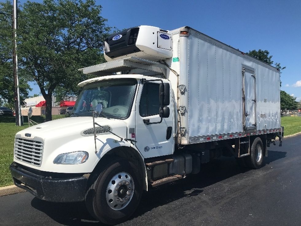 Refrigerated Truck-Light and Medium Duty Trucks-Freightliner-2018-M2-Allentown-PA-181,998\n\t\tmiles-$ 43,500 - Image 3