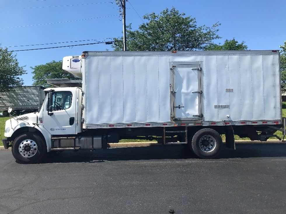 Refrigerated Truck-Light and Medium Duty Trucks-Freightliner-2018-M2-Allentown-PA-181,998\n\t\tmiles-$ 43,500 - Image 4