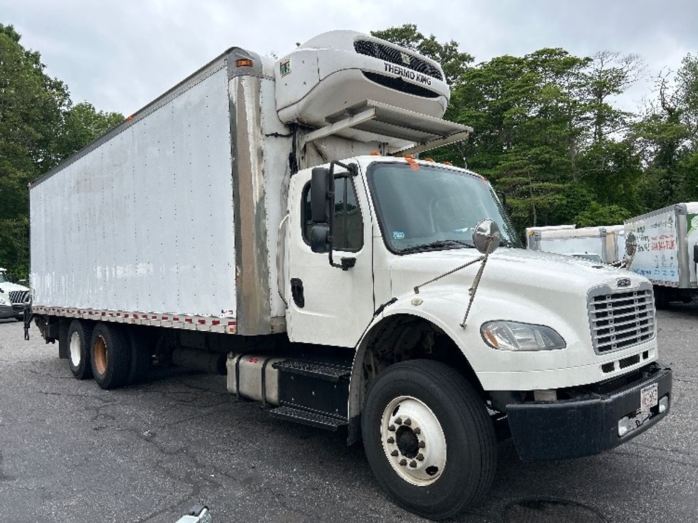 Refrigerated Truck-Light and Medium Duty Trucks-Freightliner-2018-M2-Braintree-MA-254,804\n\t\tmiles-$ 50,250 - Image 1
