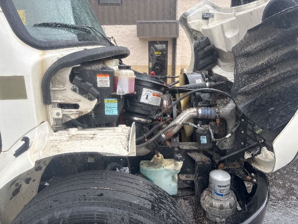 Refrigerated Truck-Light and Medium Duty Trucks-Freightliner-2018-M2-Brook Park-OH-254,390\n\t\tmiles-$ 41,250 - Image 22