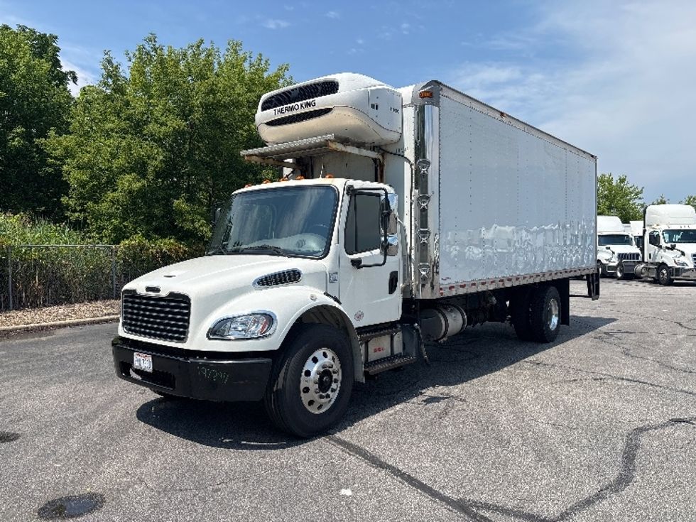 Refrigerated Truck-Light and Medium Duty Trucks-Freightliner-2018-M2-Brook Park-OH-254,390\n\t\tmiles-$ 41,250 - Image 3