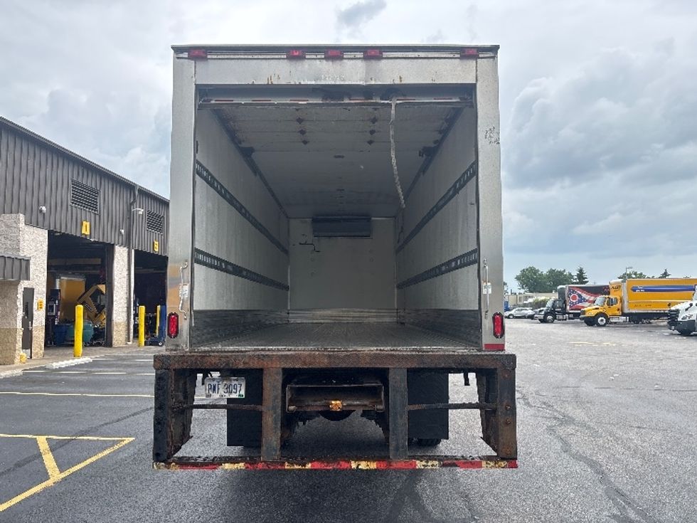 Refrigerated Truck-Light and Medium Duty Trucks-Freightliner-2018-M2-Brook Park-OH-254,390\n\t\tmiles-$ 41,250 - Image 6