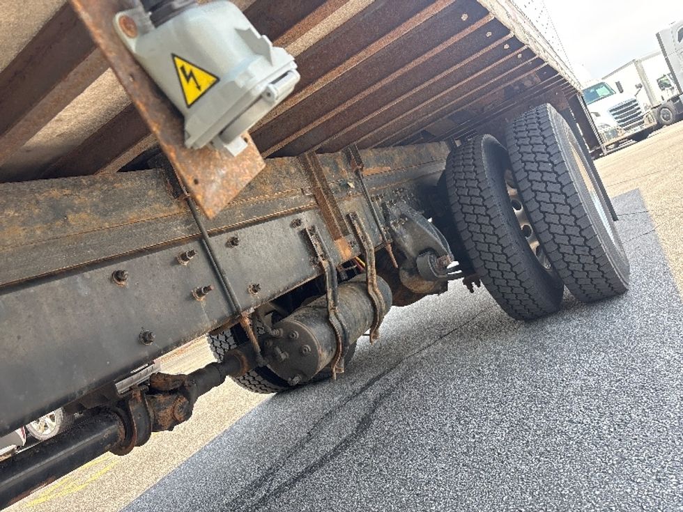 Refrigerated Truck-Light and Medium Duty Trucks-Freightliner-2018-M2-Brook Park-OH-254,390\n\t\tmiles-$ 41,250 - Image 8