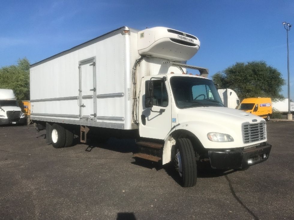 Refrigerated Truck-Light and Medium Duty Trucks-Freightliner-2018-M2-Brooklyn Park-MN-298,177\n\t\tmiles-$ 29,000 - Image 1