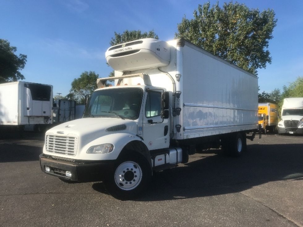 Refrigerated Truck-Light and Medium Duty Trucks-Freightliner-2018-M2-Brooklyn Park-MN-298,177\n\t\tmiles-$ 29,000 - Image 3