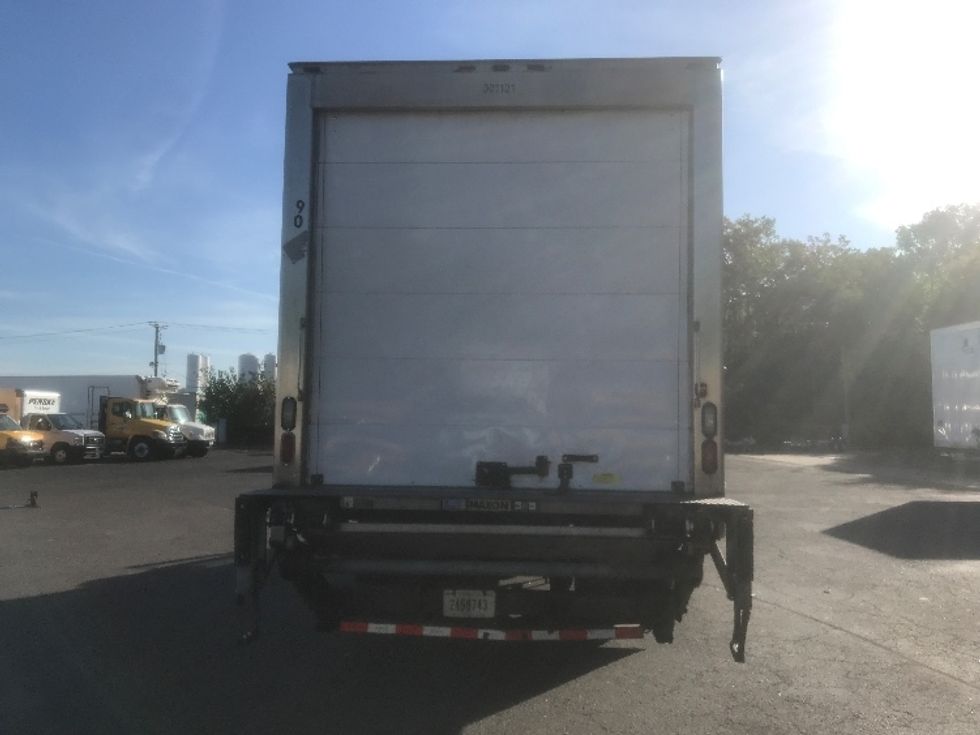 Refrigerated Truck-Light and Medium Duty Trucks-Freightliner-2018-M2-Brooklyn Park-MN-298,177\n\t\tmiles-$ 29,000 - Image 7