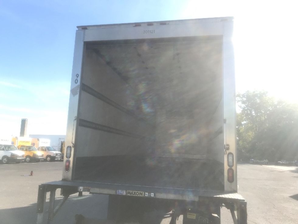 Refrigerated Truck-Light and Medium Duty Trucks-Freightliner-2018-M2-Brooklyn Park-MN-298,177\n\t\tmiles-$ 29,000 - Image 8