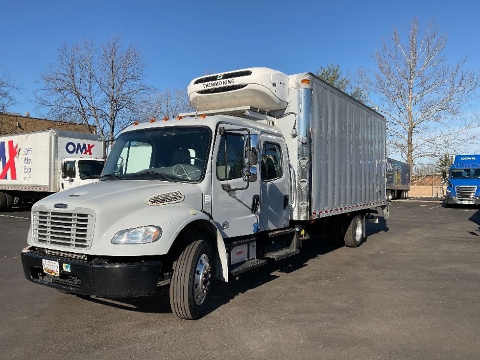 Refrigerated Truck-Light and Medium Duty Trucks-Freightliner-2018-M2-Capitol Heights-MD-107,222\n\t\tmiles-$ 50,750 - Image 3