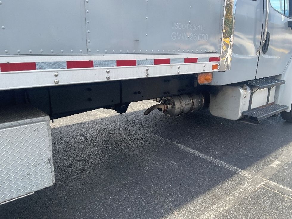 Refrigerated Truck-Light and Medium Duty Trucks-Freightliner-2018-M2-Capitol Heights-MD-259,330\n\t\tmiles-$ 37,250 - Image 14