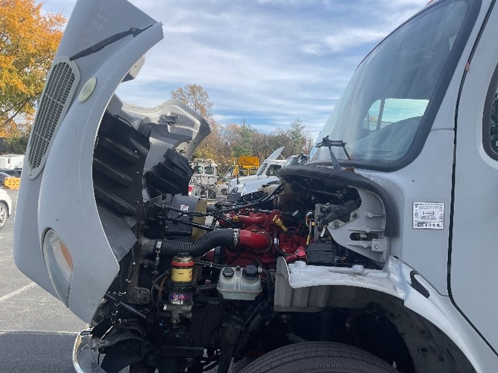 Refrigerated Truck-Light and Medium Duty Trucks-Freightliner-2018-M2-Capitol Heights-MD-259,330\n\t\tmiles-$ 37,250 - Image 24