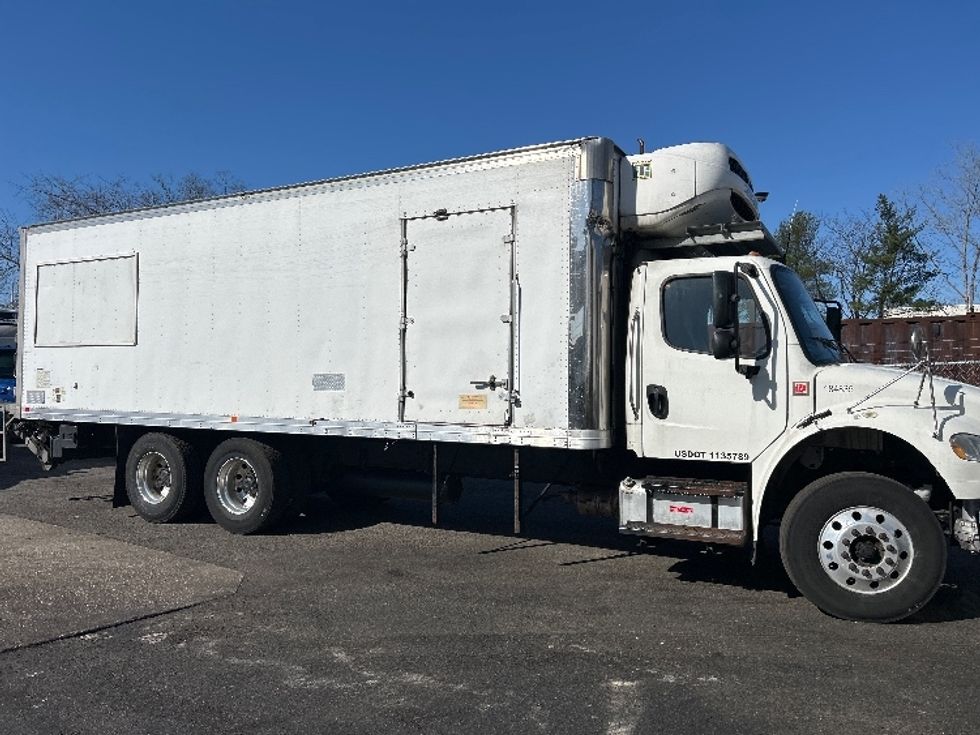 Refrigerated Truck-Light and Medium Duty Trucks-Freightliner-2018-M2-Central Islip-NY-164,322\n\t\tmiles-$ 54,250 - Image 1
