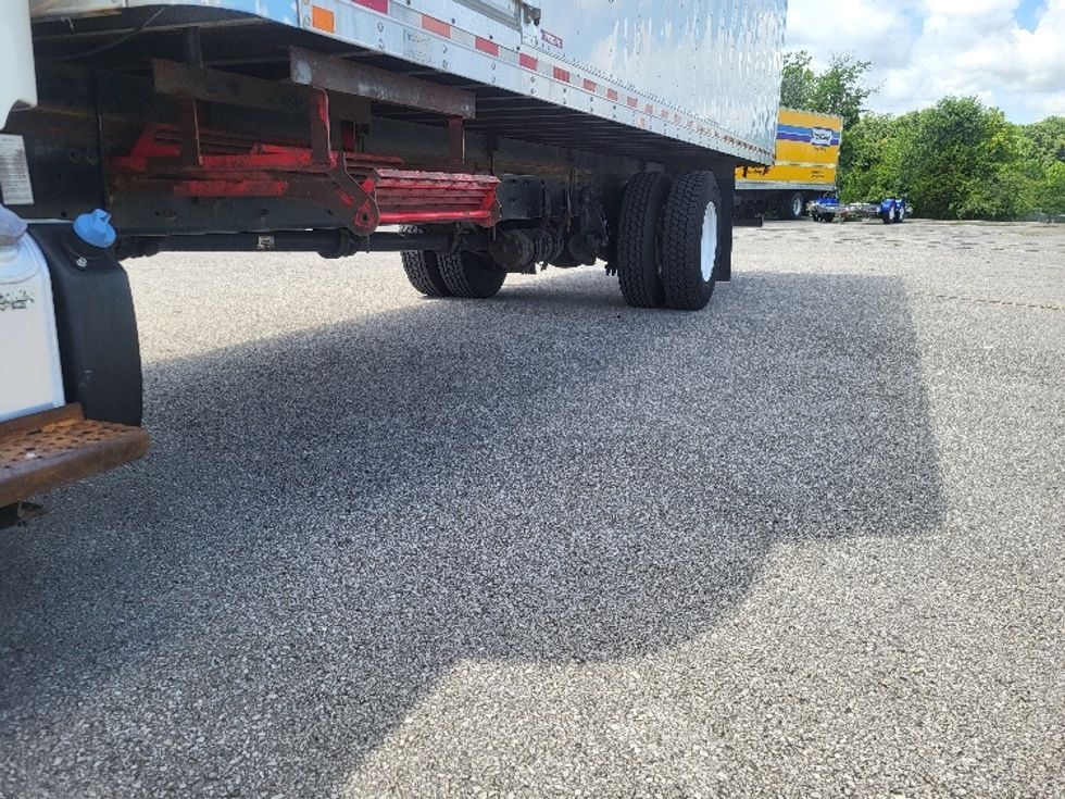 Refrigerated Truck-Light and Medium Duty Trucks-Freightliner-2018-M2-Cleveland-TN-398,629\n\t\tmiles-$ 21,500 - Image 5