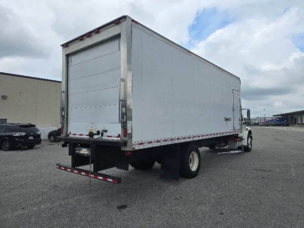 Refrigerated Truck-Light and Medium Duty Trucks-Freightliner-2018-M2-Cookeville-TN-414,318\n\t\tmiles-$ 21,250 - Image 12