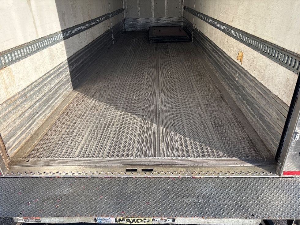 Refrigerated Truck-Light and Medium Duty Trucks-Freightliner-2018-M2-Dayton-NJ-238,795\n\t\tmiles-$ 57,250 - Image 10