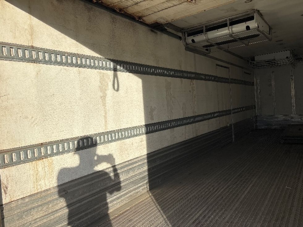 Refrigerated Truck-Light and Medium Duty Trucks-Freightliner-2018-M2-Dayton-NJ-238,795\n\t\tmiles-$ 57,250 - Image 11