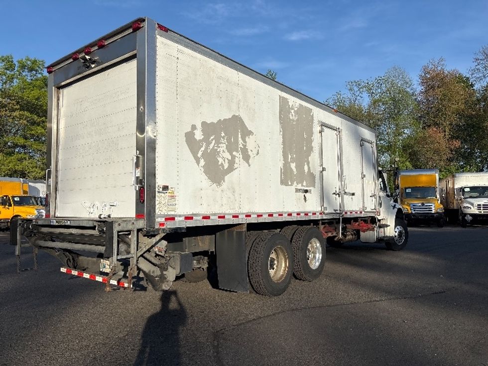 Refrigerated Truck-Light and Medium Duty Trucks-Freightliner-2018-M2-Dayton-NJ-238,795\n\t\tmiles-$ 57,250 - Image 13