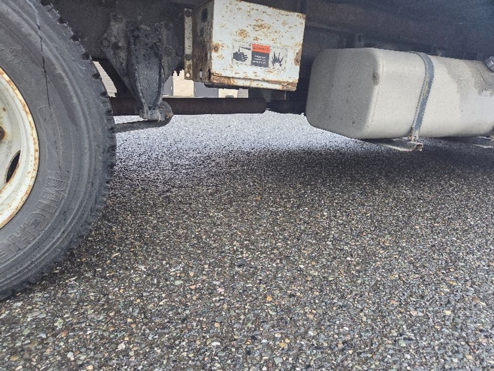 Refrigerated Truck-Light and Medium Duty Trucks-Freightliner-2018-M2-Delta-BC-481,844\n\t\tkm-$ 35,250 - Image 14