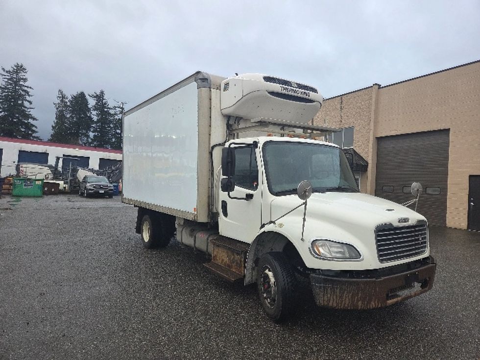 Refrigerated Truck-Light and Medium Duty Trucks-Freightliner-2018-M2-Delta-BC-481,844\n\t\tkm-$ 35,250 - Image 3