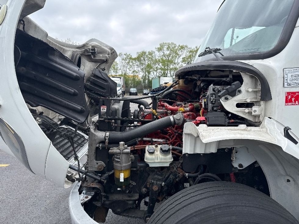 Refrigerated Truck-Light and Medium Duty Trucks-Freightliner-2018-M2-East Chicago-IN-215,178\n\t\tmiles-$ 53,250 - Image 19