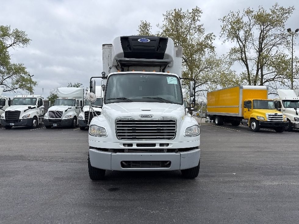 Refrigerated Truck-Light and Medium Duty Trucks-Freightliner-2018-M2-East Chicago-IN-215,178\n\t\tmiles-$ 53,250 - Image 2