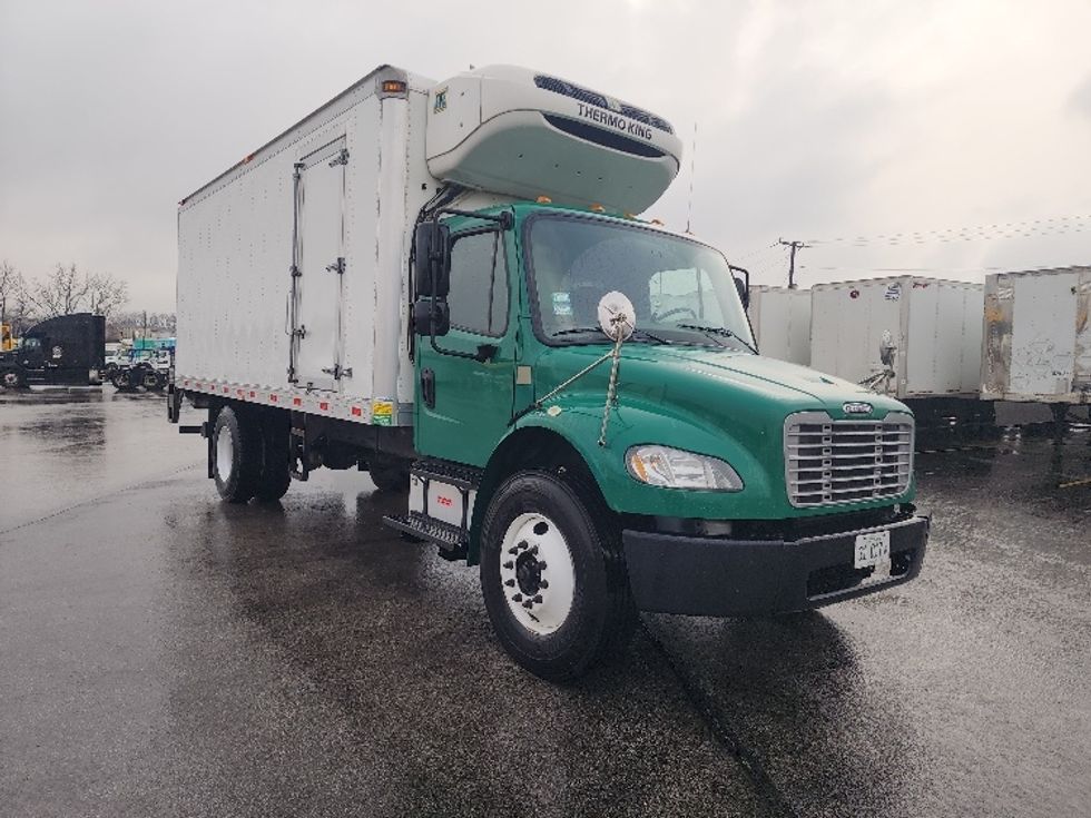Refrigerated Truck-Light and Medium Duty Trucks-Freightliner-2018-M2-East Chicago-IN-53,771\n\t\tmiles-$ 54,250 - Image 1
