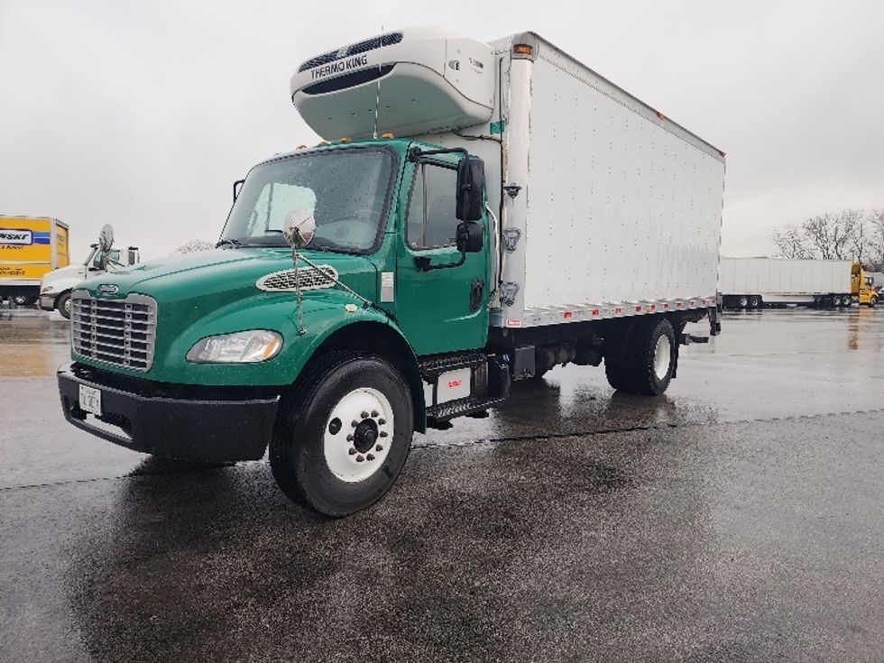 Refrigerated Truck-Light and Medium Duty Trucks-Freightliner-2018-M2-East Chicago-IN-53,771\n\t\tmiles-$ 54,250 - Image 3