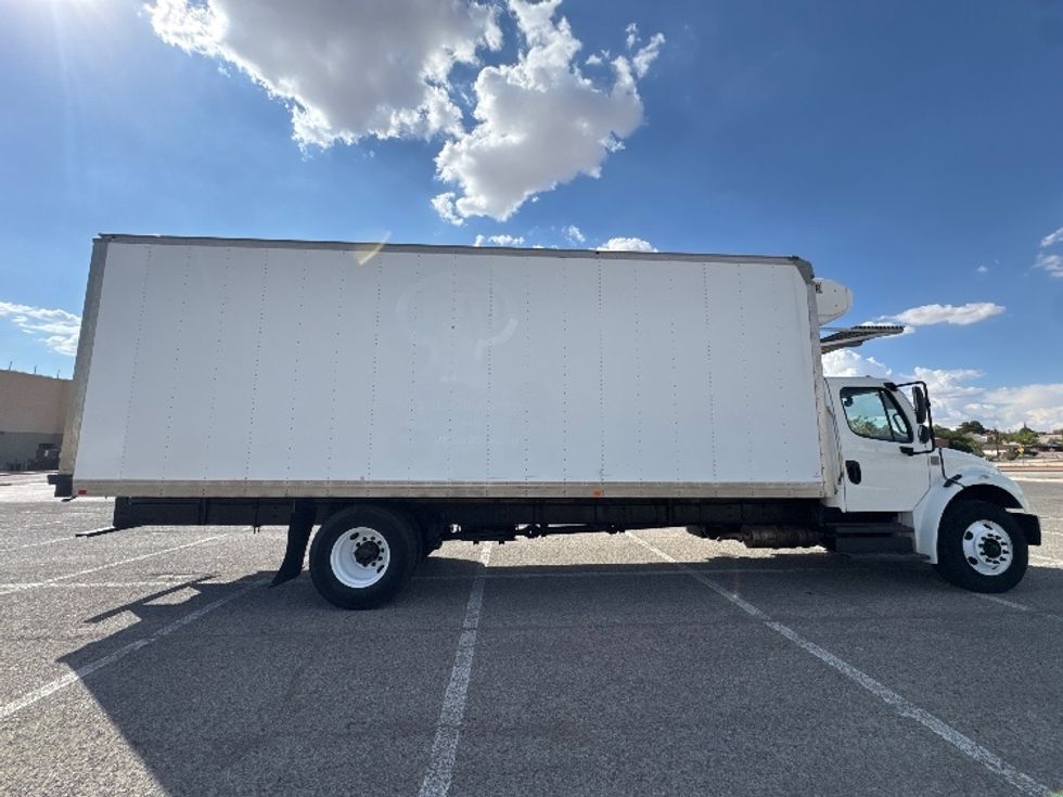 Refrigerated Truck-Light and Medium Duty Trucks-Freightliner-2018-M2-El Paso-TX-141,094\n\t\tmiles-$ 51,000 - Image 15