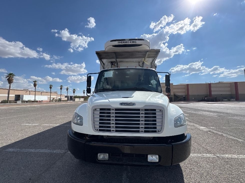 Refrigerated Truck-Light and Medium Duty Trucks-Freightliner-2018-M2-El Paso-TX-141,094\n\t\tmiles-$ 51,000 - Image 2