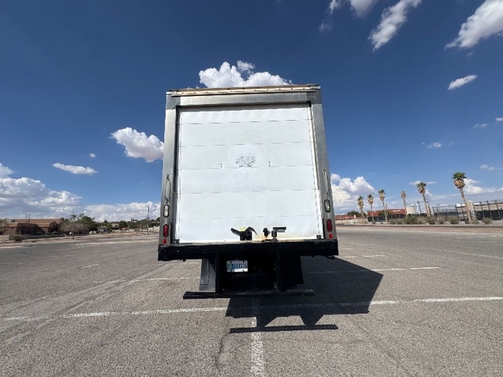 Refrigerated Truck-Light and Medium Duty Trucks-Freightliner-2018-M2-El Paso-TX-141,094\n\t\tmiles-$ 51,000 - Image 7