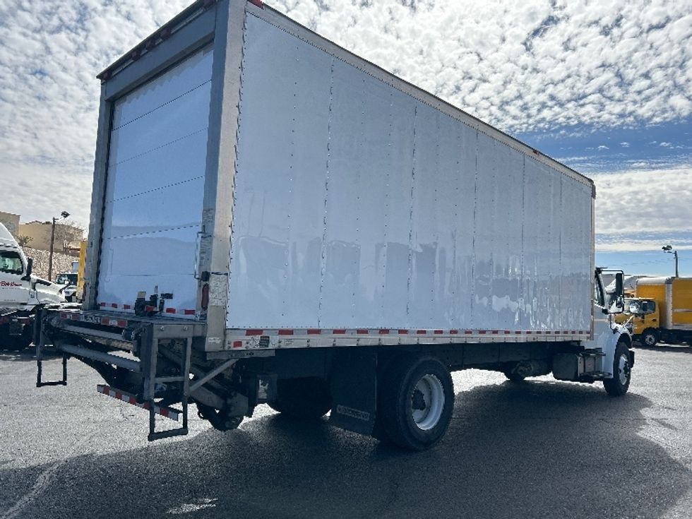 Refrigerated Truck-Light and Medium Duty Trucks-Freightliner-2018-M2-El Paso-TX-236,746\n\t\tmiles-$ 56,250 - Image 13