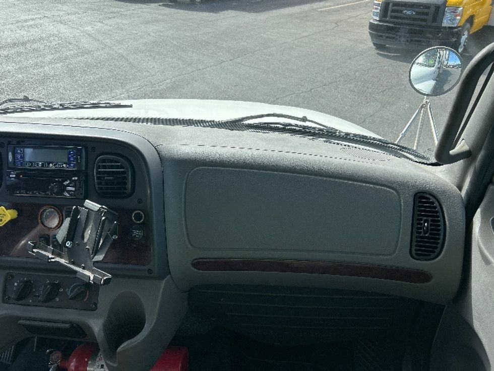 Refrigerated Truck-Light and Medium Duty Trucks-Freightliner-2018-M2-El Paso-TX-236,746\n\t\tmiles-$ 56,250 - Image 21