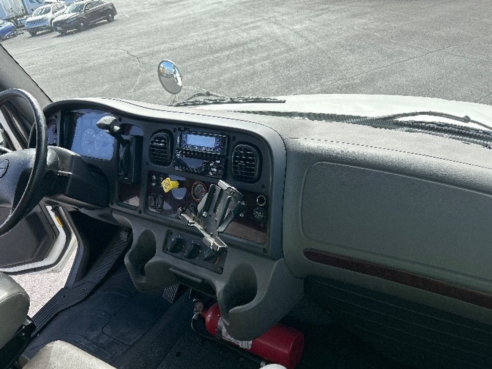 Refrigerated Truck-Light and Medium Duty Trucks-Freightliner-2018-M2-El Paso-TX-236,746\n\t\tmiles-$ 56,250 - Image 22