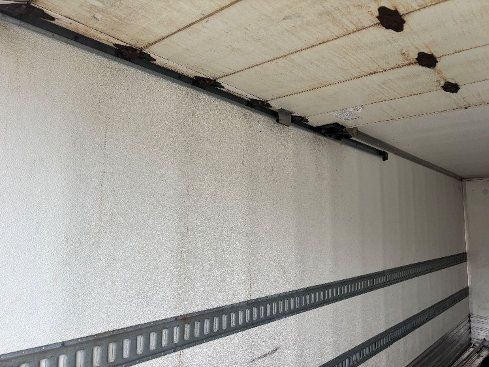 Refrigerated Truck-Light and Medium Duty Trucks-Freightliner-2018-M2-Everett-WA-271,970\n\t\tmiles-$ 37,500 - Image 11