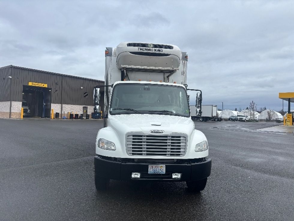 Refrigerated Truck-Light and Medium Duty Trucks-Freightliner-2018-M2-Everett-WA-271,970\n\t\tmiles-$ 37,500 - Image 2