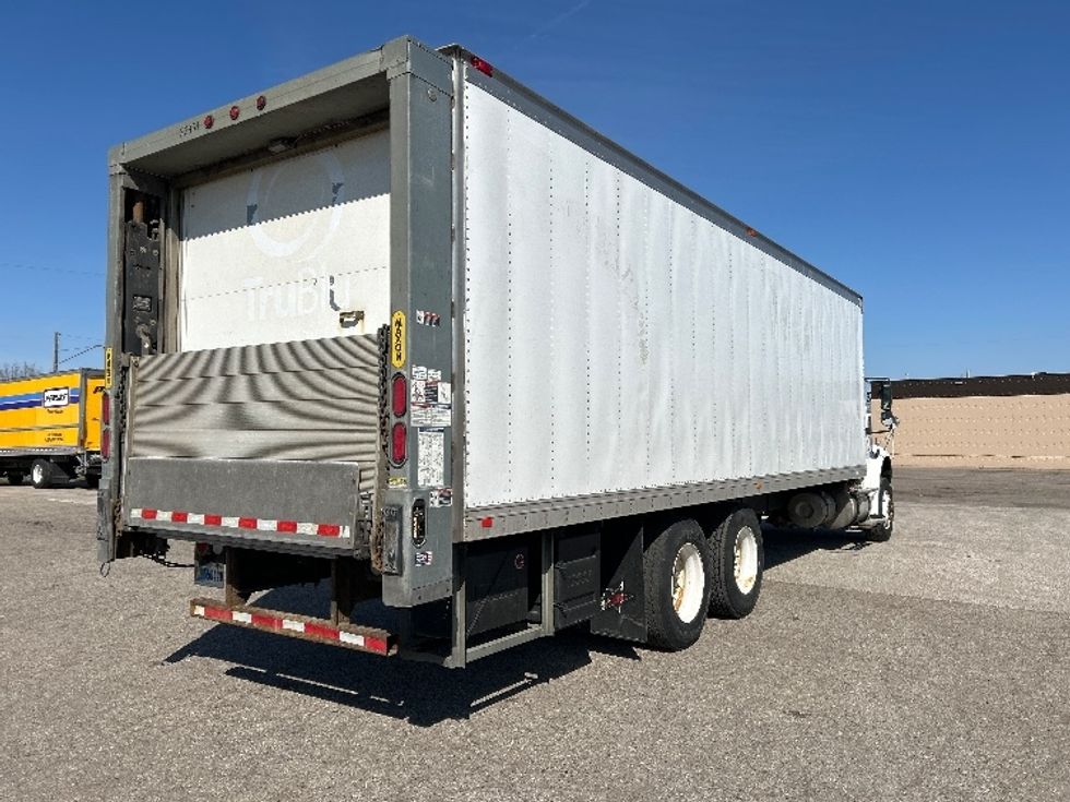 Refrigerated Truck-Light and Medium Duty Trucks-Freightliner-2018-M2-Flint-MI-411,757\n\t\tmiles-$ 32,500 - Image 13