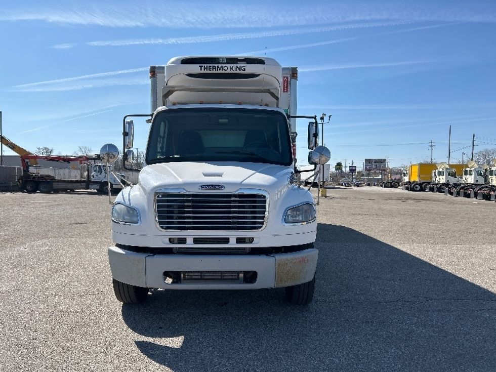 Refrigerated Truck-Light and Medium Duty Trucks-Freightliner-2018-M2-Flint-MI-411,757\n\t\tmiles-$ 32,500 - Image 2