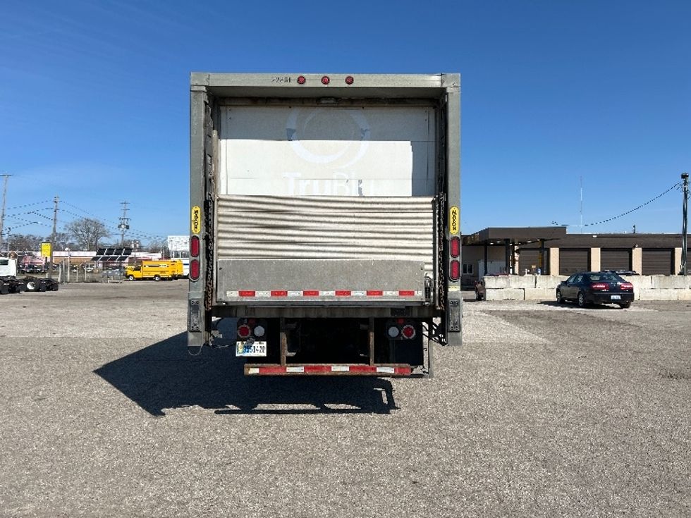 Refrigerated Truck-Light and Medium Duty Trucks-Freightliner-2018-M2-Flint-MI-411,757\n\t\tmiles-$ 32,500 - Image 7