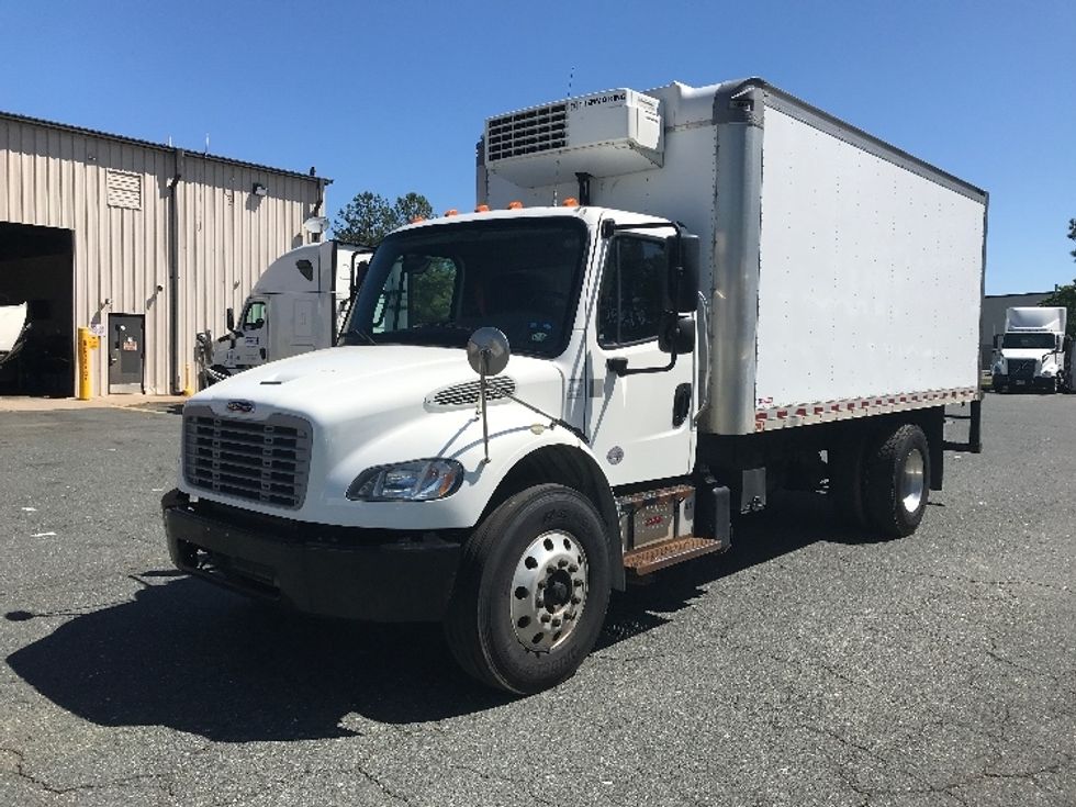 Refrigerated Truck-Light and Medium Duty Trucks-Freightliner-2018-M2-Fredericksburg-VA-227,538\n\t\tmiles-$ 34,750 - Image 3