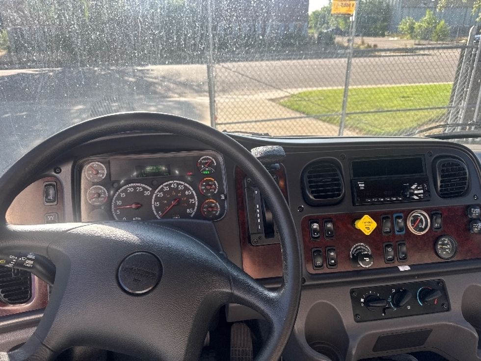 Refrigerated Truck-Light and Medium Duty Trucks-Freightliner-2018-M2-Greeley-CO-127,849\n\t\tmiles-$ 56,500 - Image 16